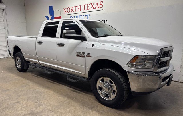 Used 2018 RAM 2500 Tradesman w/ Chrome Appearance Group AWD/4WD image 3