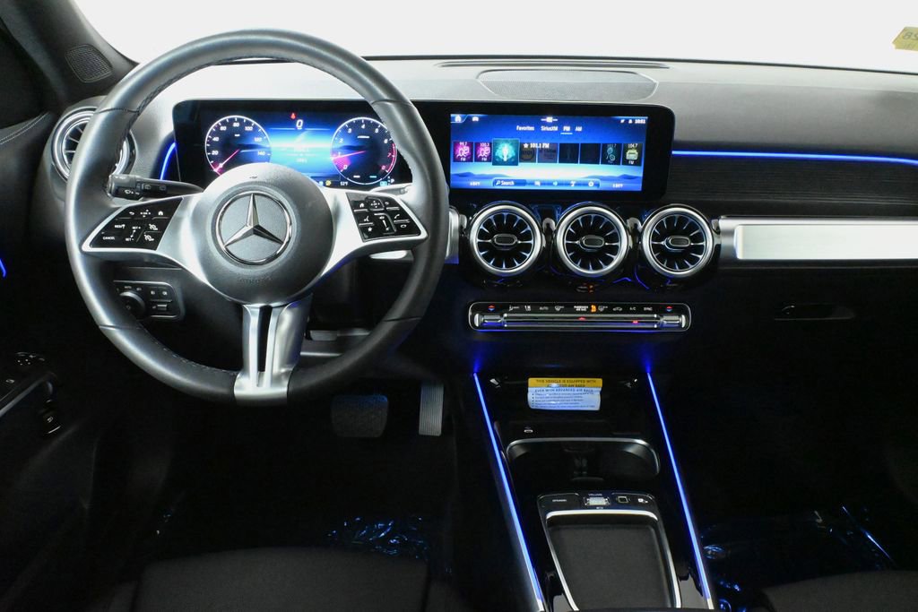 Certified 2026 Mercedes-Benz GLB 250 4MATIC image 17