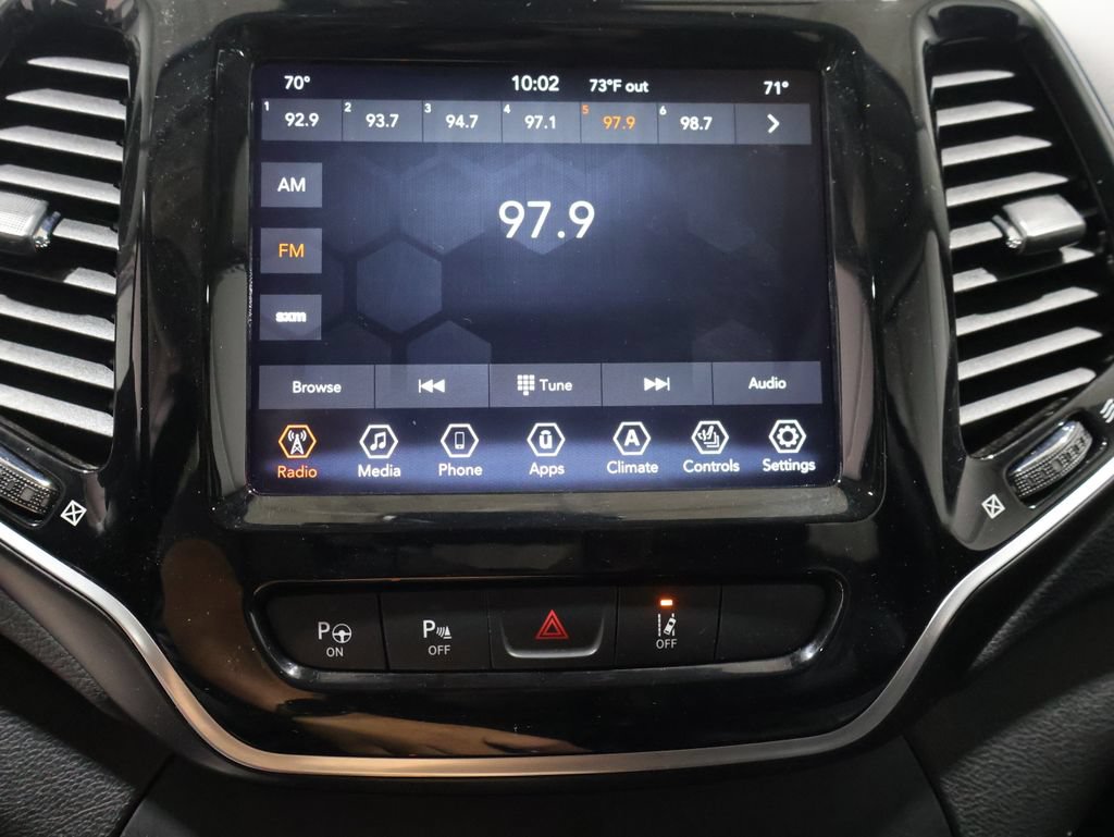 Used 2021 Jeep Cherokee Limited AWD/4WD image 25