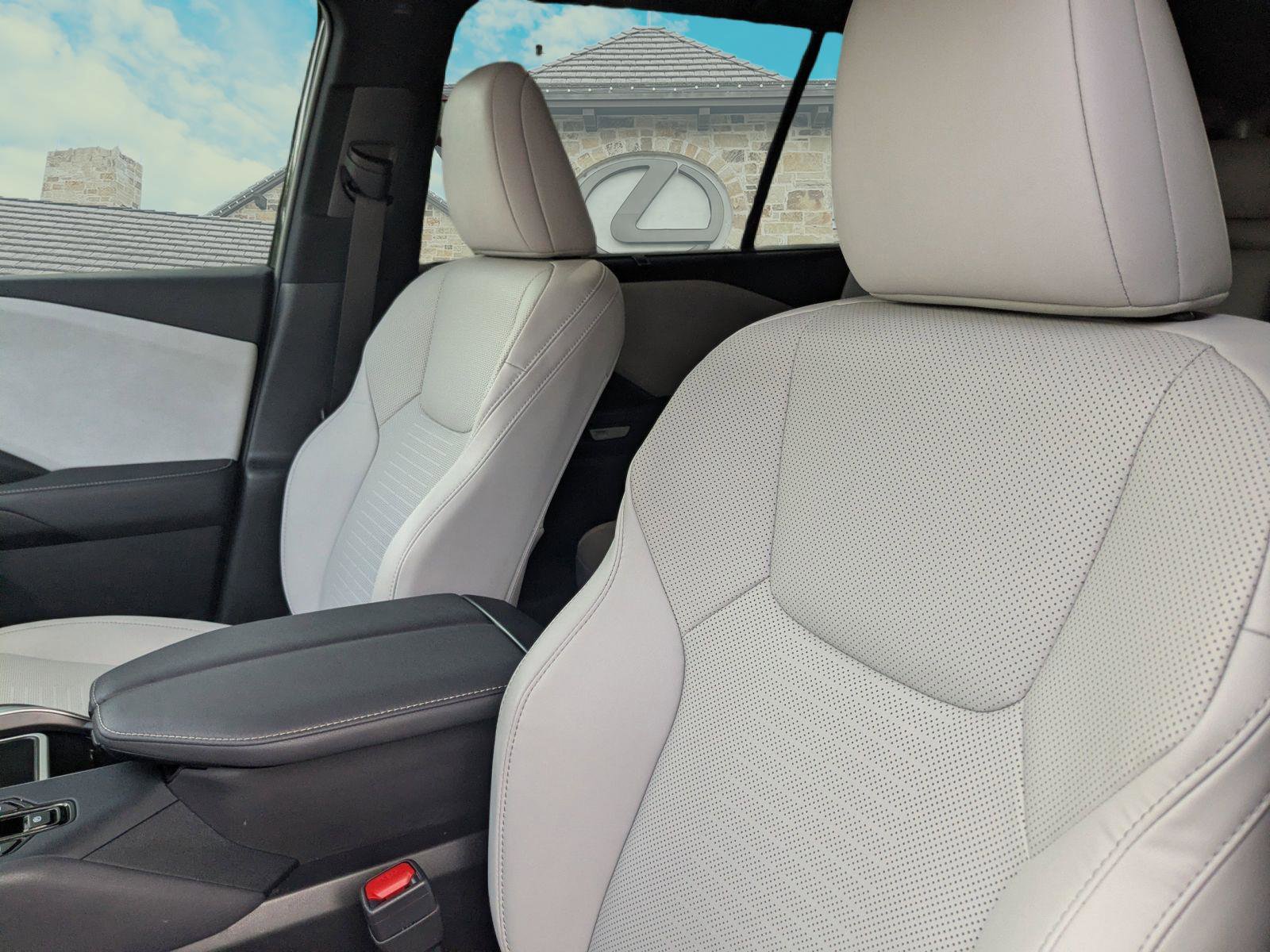 Certified 2025 Lexus TX 350 AWD w/ Technology Package image 8