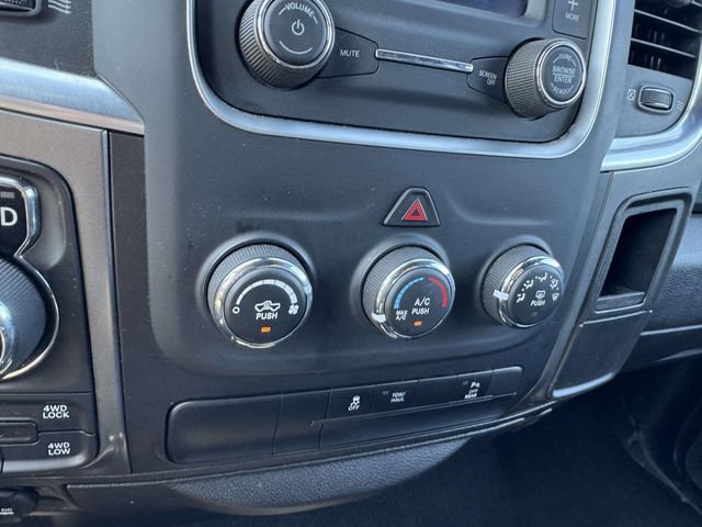 Used 2024 RAM 1500 Warlock AWD/4WD image 31