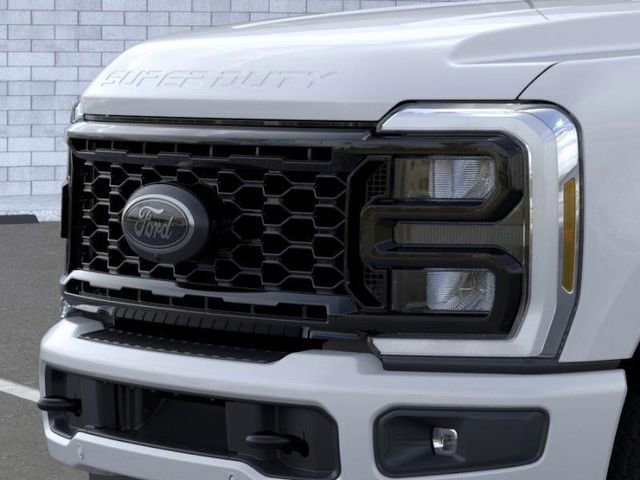 New 2026 Ford F250 Lariat w/ Black Appearance Package image 17
