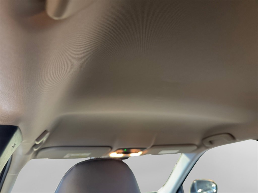 Used 2024 Mitsubishi Outlander SE image 23