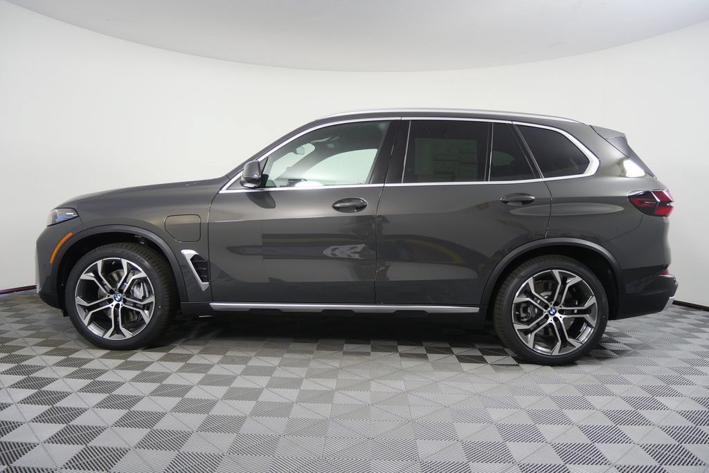 Used 2026 BMW X5 xDrive50e w/ Climate Comfort Package AWD/4WD image 7