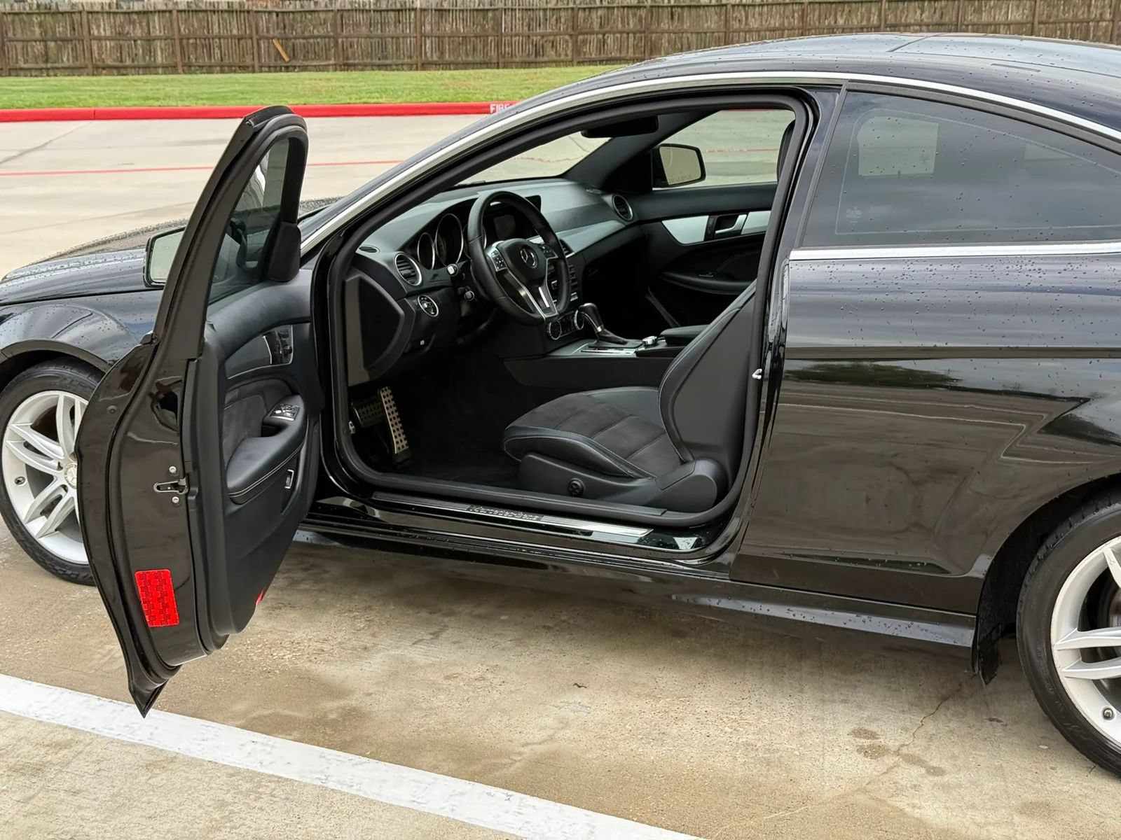 Used 2015 Mercedes-Benz C 250 Coupe image 10