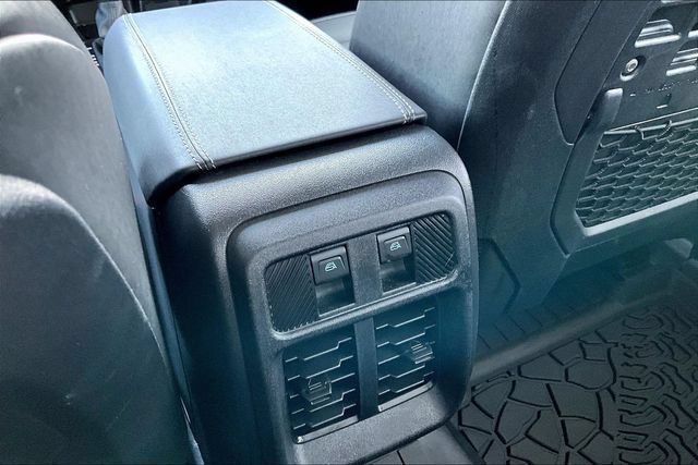 Used 2025 Ford Bronco Badlands AWD/4WD image 25