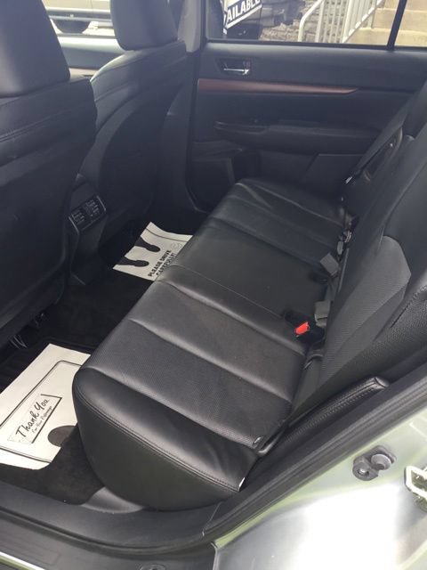 Used 2014 Subaru Outback 2.5i Limited w/ Moonroof Package AWD/4WD image 18