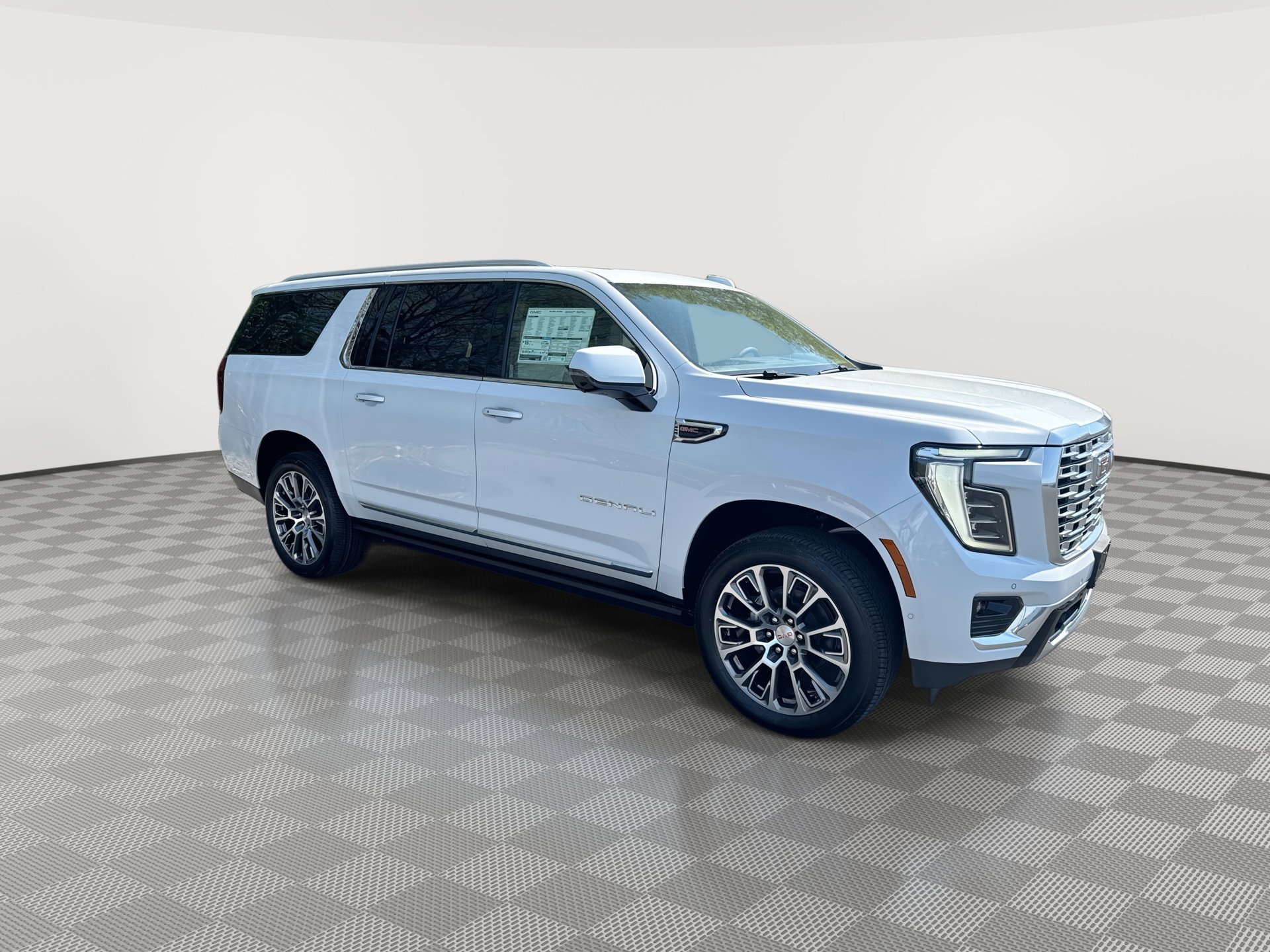 New 2026 GMC Yukon XL Denali w/ Denali Reserve Package AWD/4WD image 2