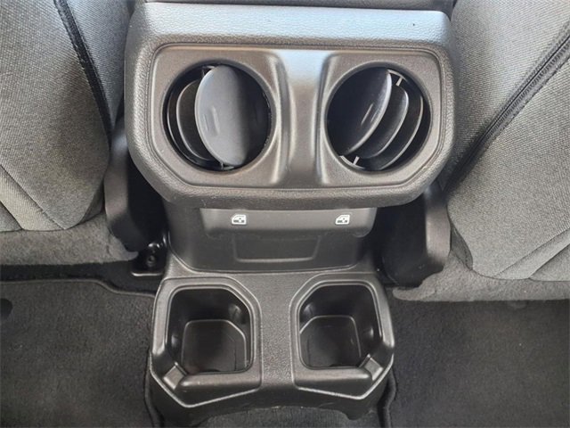 Used 2024 Jeep Wrangler Sport S image 10