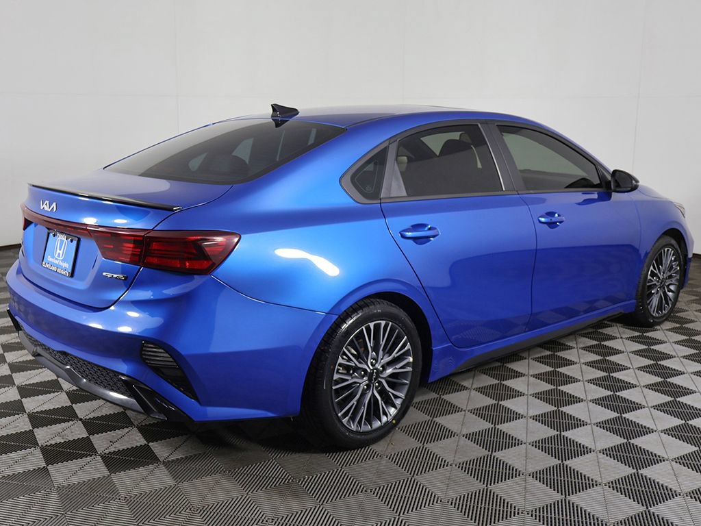 Used 2023 Kia Forte GT-Line w/ GT-Line Premium Package FWD image 11