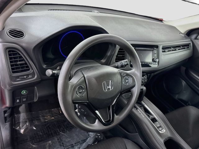 Used 2017 Honda HR-V LX image 9