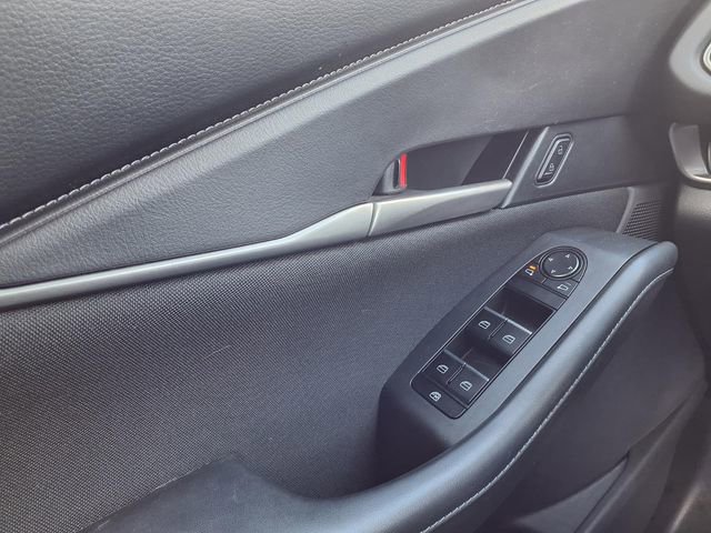 Used 2021 MAZDA CX-30 AWD 2.5 S image 17