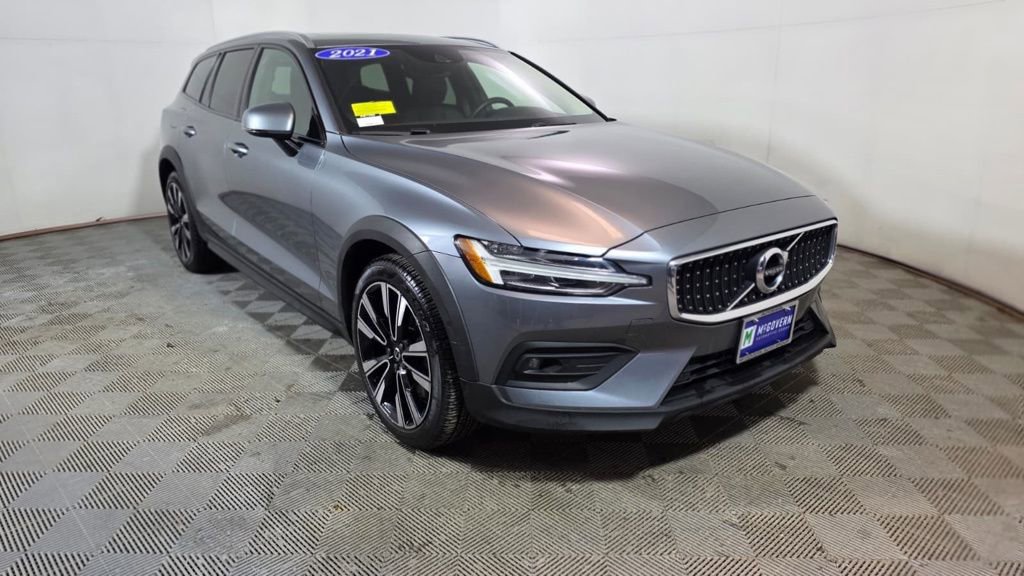 Used 2021 Volvo V60 T5 Cross Country w/ Climate Package AWD/4WD image 9