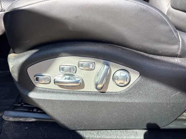 Used 2024 Porsche Macan S AWD/4WD image 10