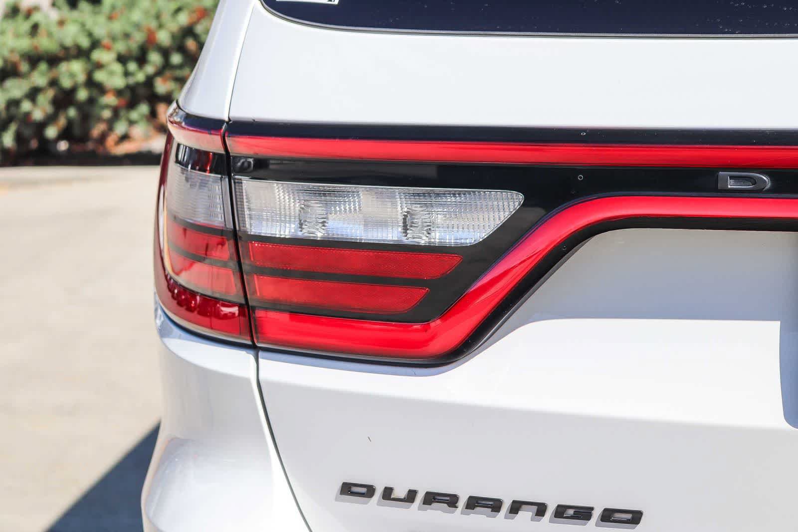 Used 2022 Dodge Durango SRT w/ Premium Interior Group AWD/4WD image 7
