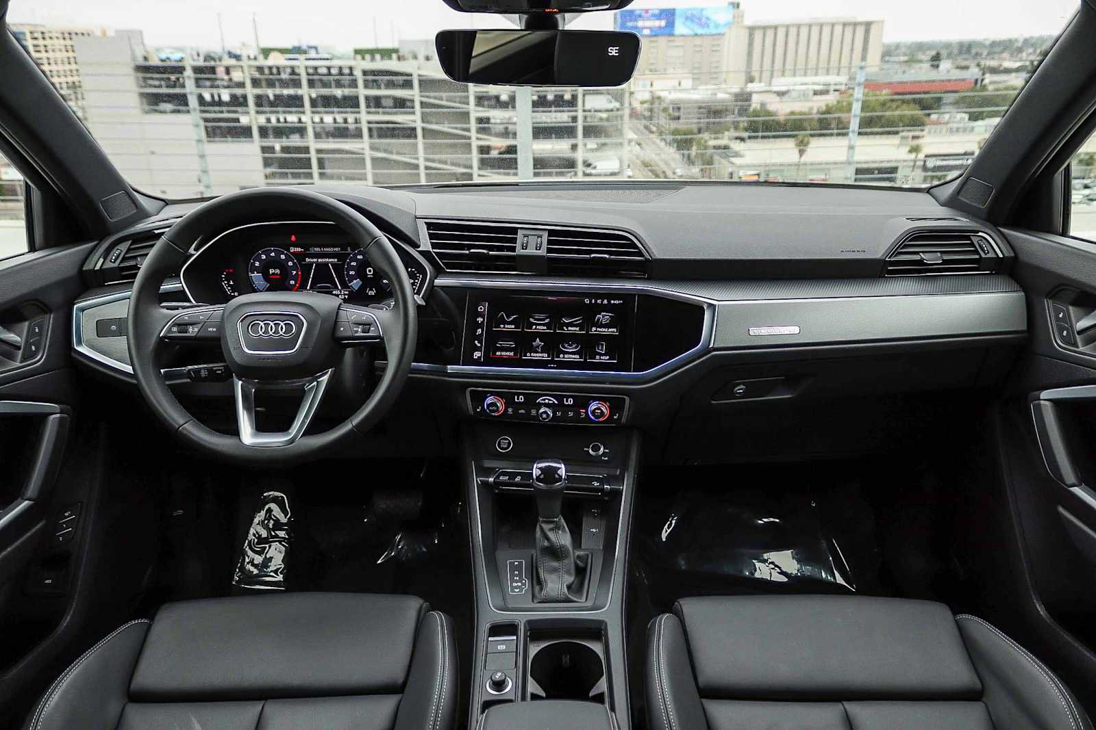 Used 2025 Audi Q3 2.0T Premium w/ Convenience Package AWD/4WD image 16
