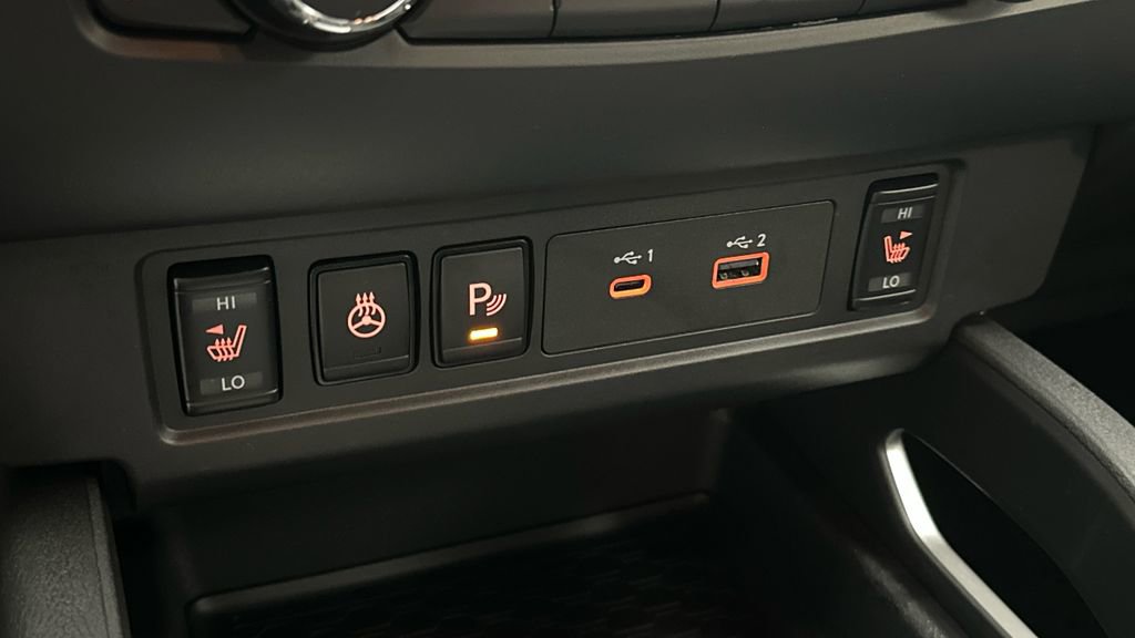 New 2026 Nissan Frontier SV w/ SV Convenience Package image 24