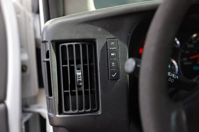 Used 2012 Chevrolet Express 3500 Extended RWD image 40