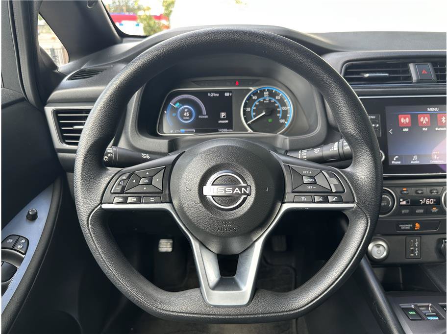 Used 2025 Nissan Leaf S FWD image 18