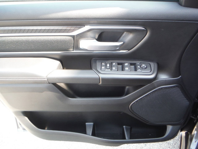 New 2027 RAM 1500 4x4 Crew Cab image 18