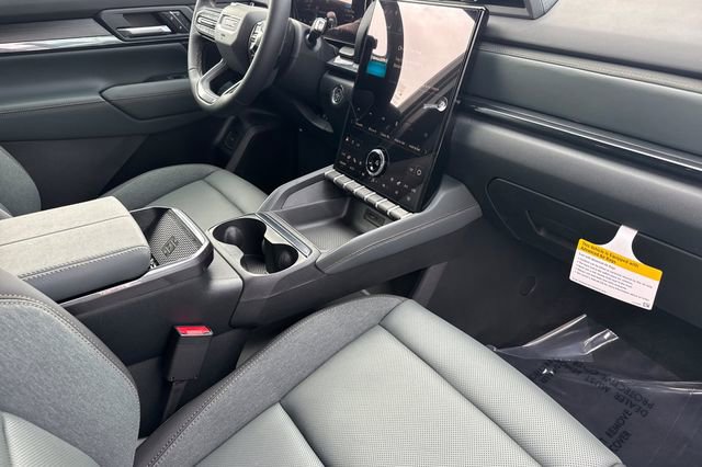 New 2026 GMC Terrain AT4 w/ Convenience Package III image 18