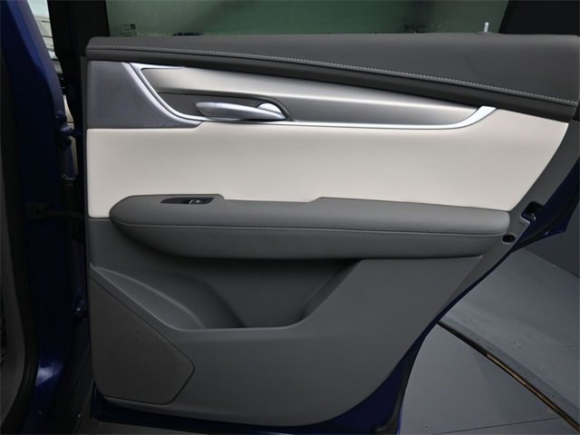 New 2026 Cadillac XT5 Premium Luxury w/ Driver Assist Package image 16