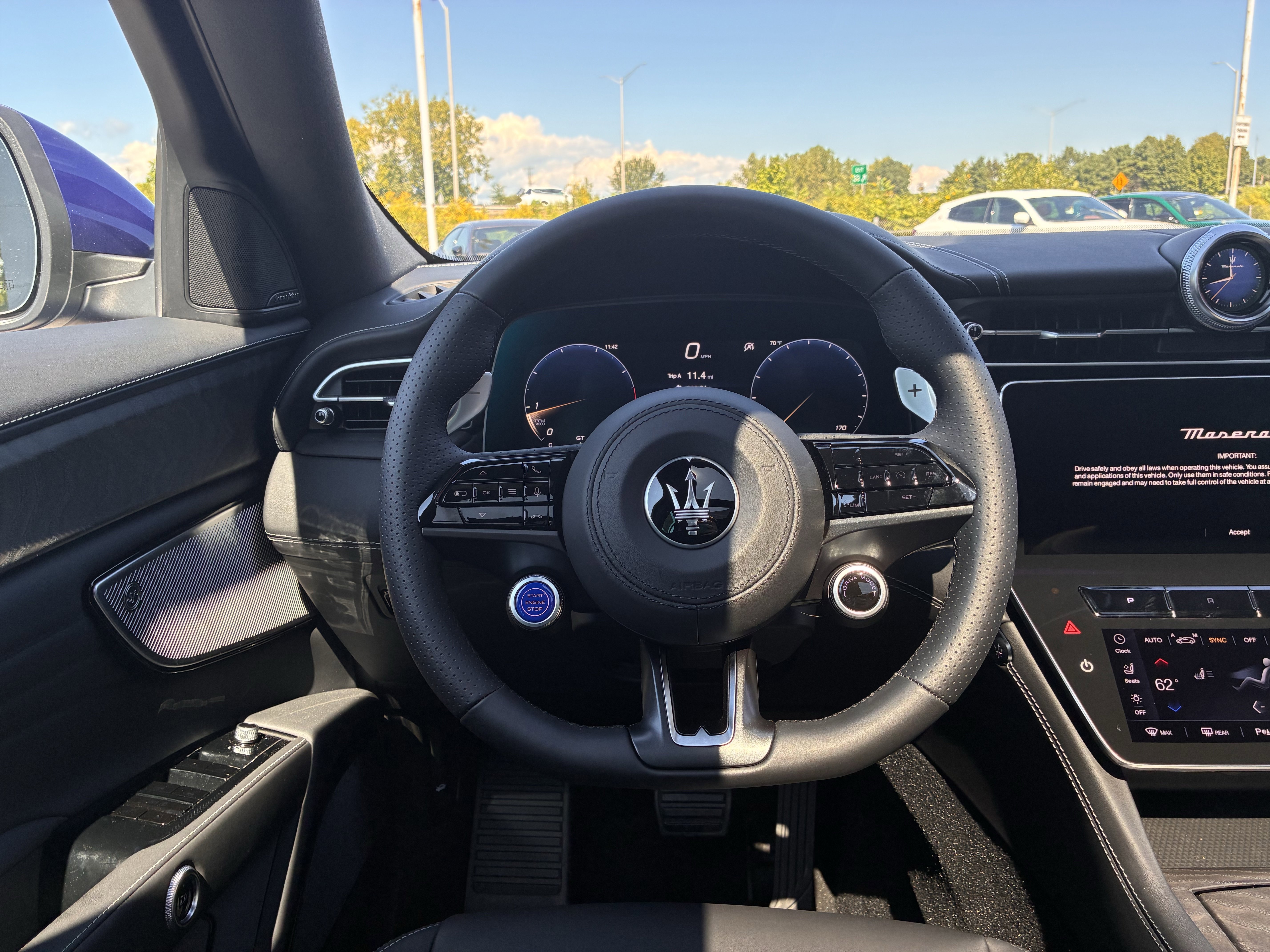 New 2025 Maserati Grecale GT image 18