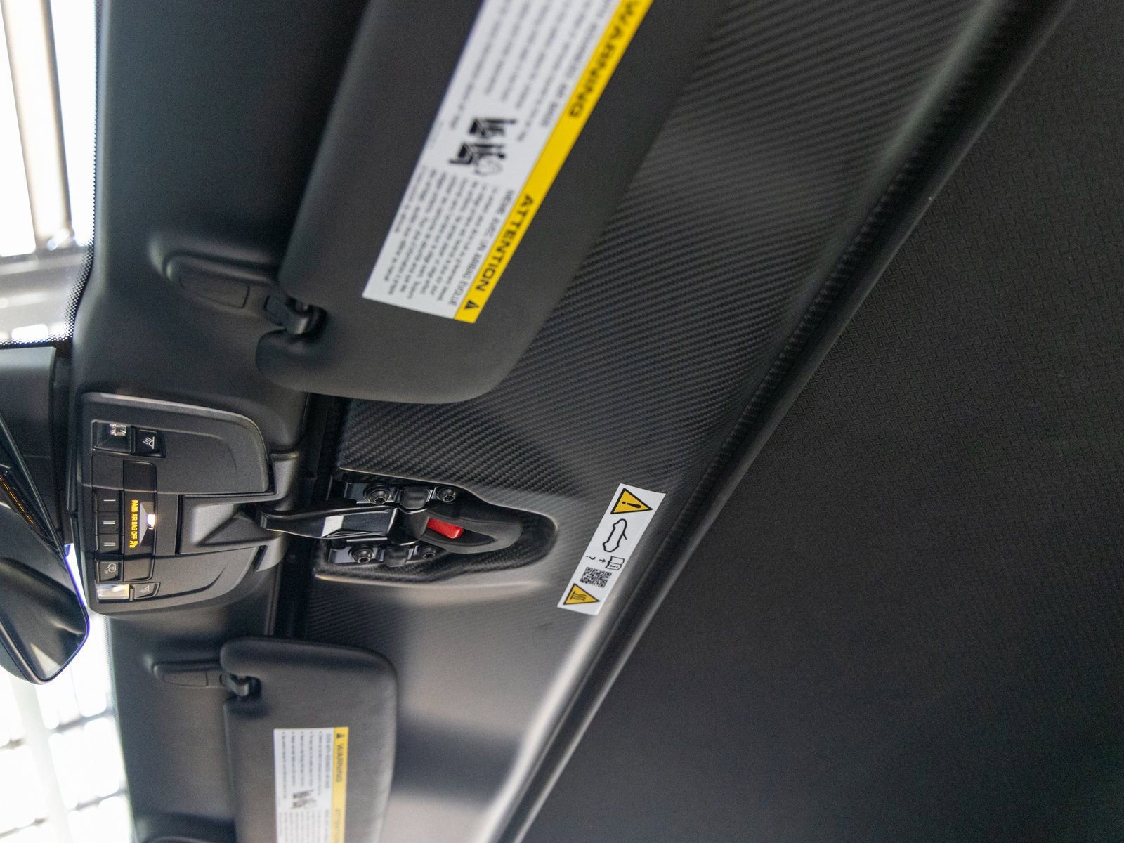 Certified 2025 Porsche 718 Boxster Spyder RS image 30