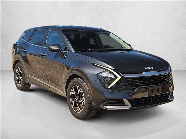 Used 2023 Kia Sportage LX FWD image 3