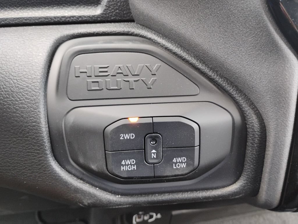 New 2026 RAM 3500 Tradesman AWD/4WD image 39