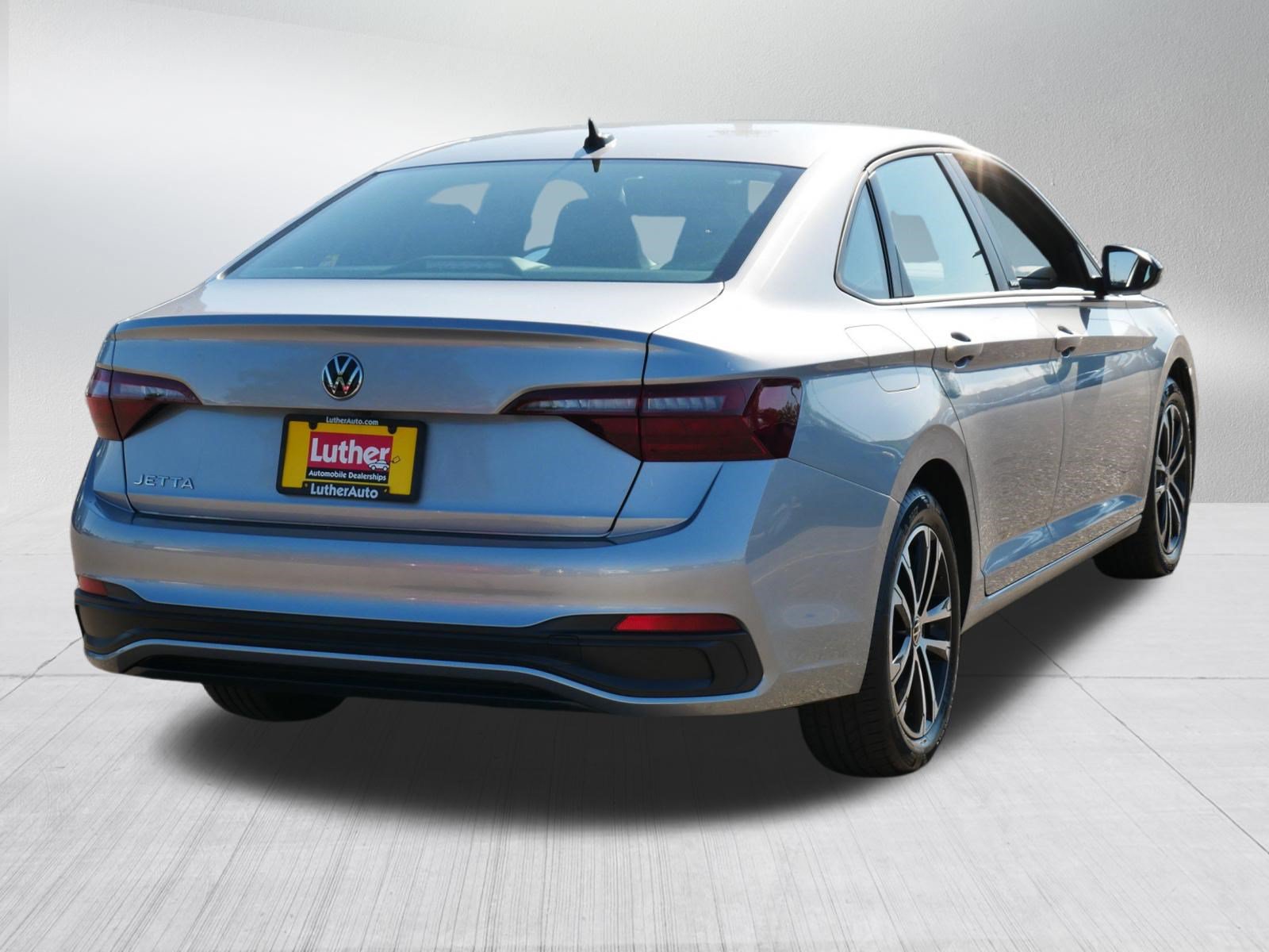 Certified 2024 Volkswagen Jetta Sport FWD image 6