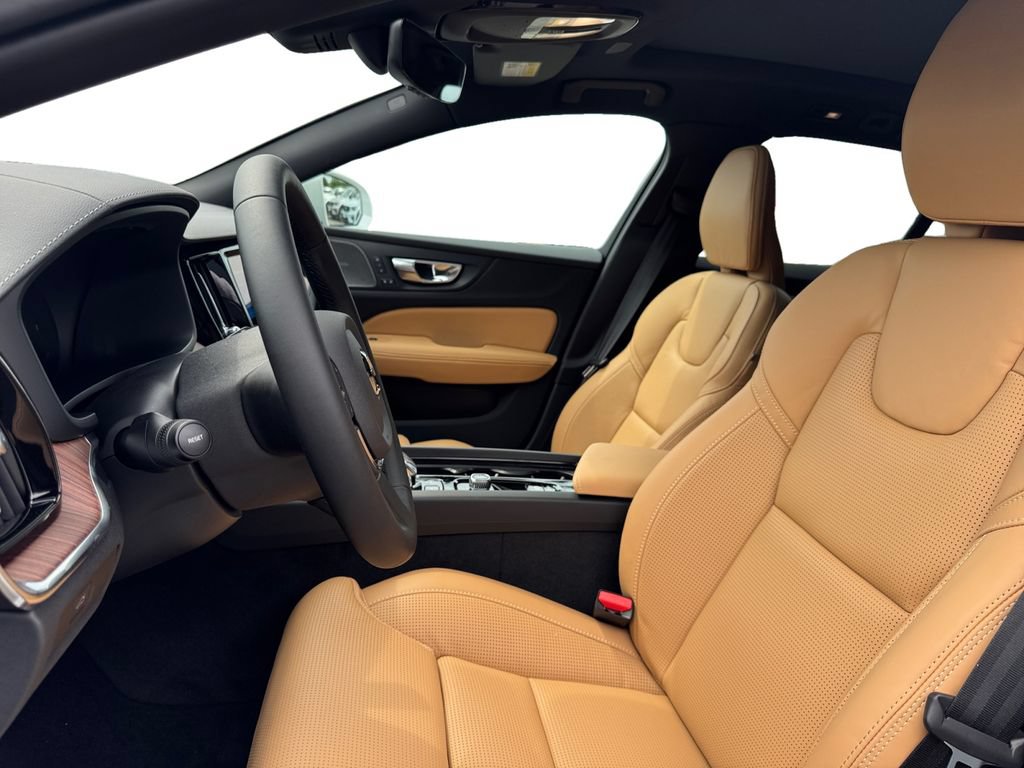 New 2026 Volvo V60 B5 Cross Country Ultra w/ Protection Package Premier AWD/4WD image 12