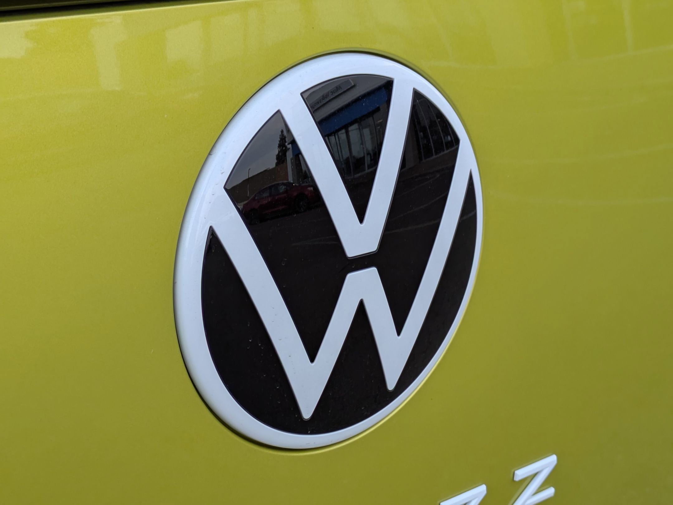 New 2025 Volkswagen ID. Buzz 1st Edition image 28