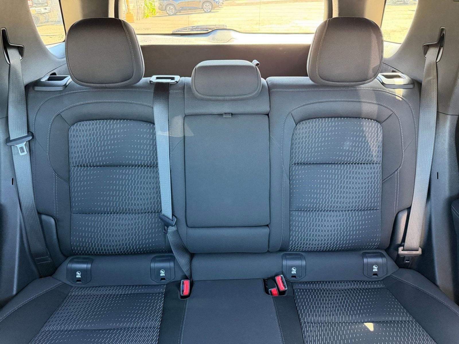 Used 2025 Chevrolet Equinox LT image 37