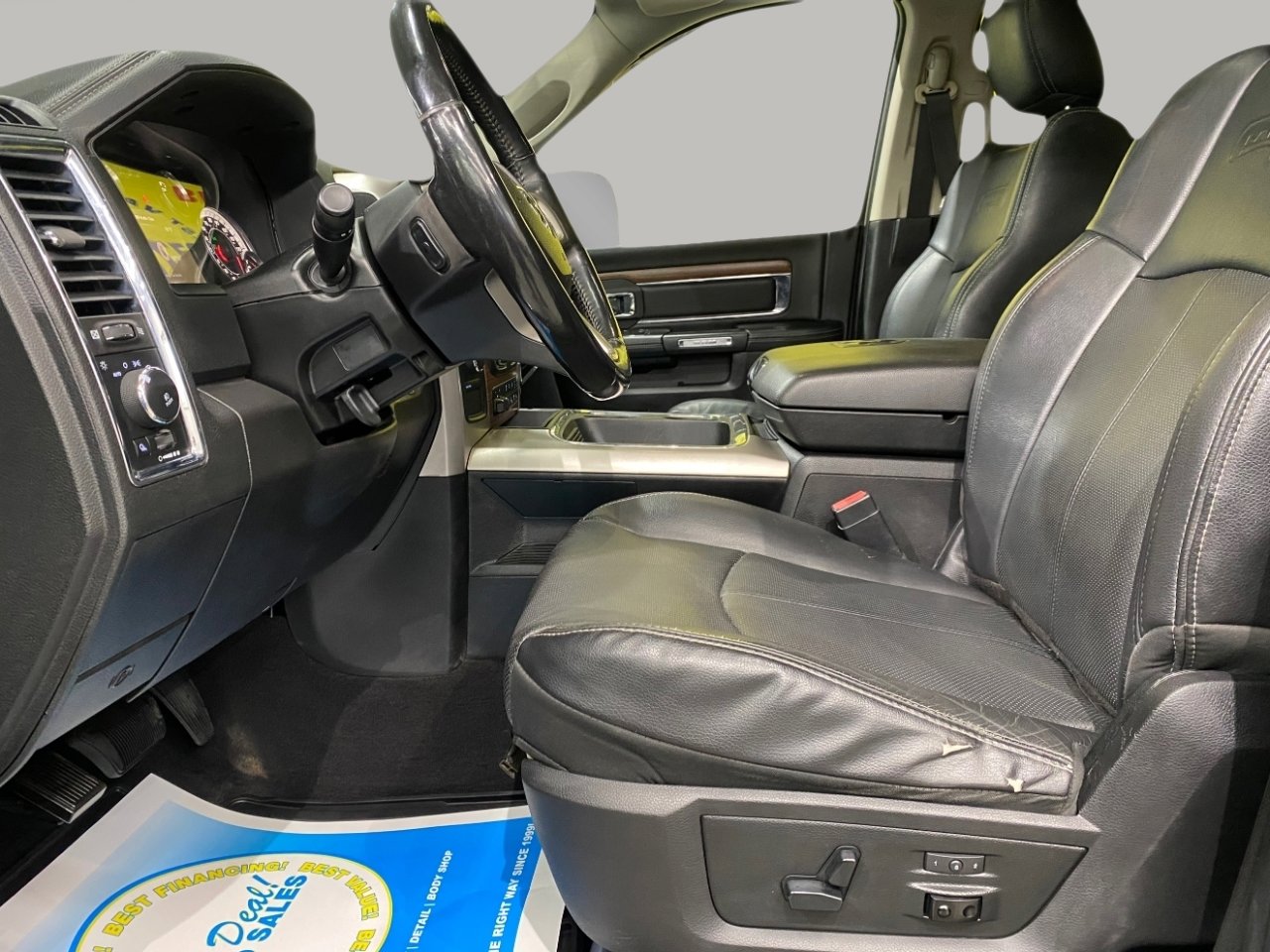 Used 2018 RAM 2500 Laramie image 19