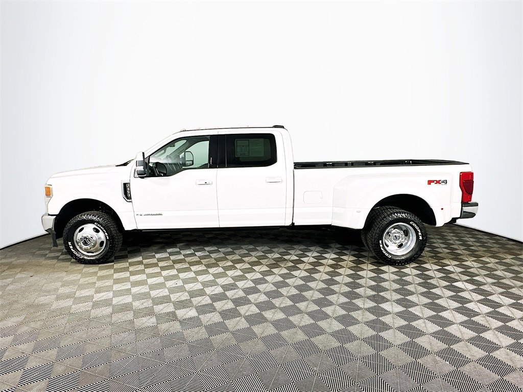 Used 2020 Ford F350 Lariat w/ Lariat Ultimate Package image 4