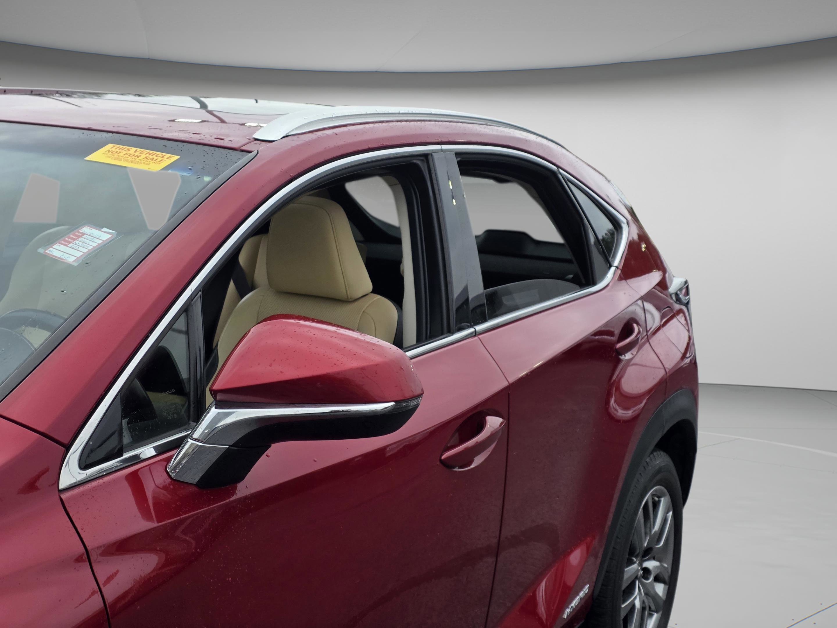 Used 2015 Lexus NX 300h AWD w/ Luxury Package image 28