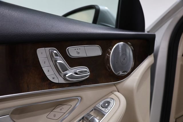 Used 2019 Mercedes-Benz GLC 300 4MATIC Coupe image 18