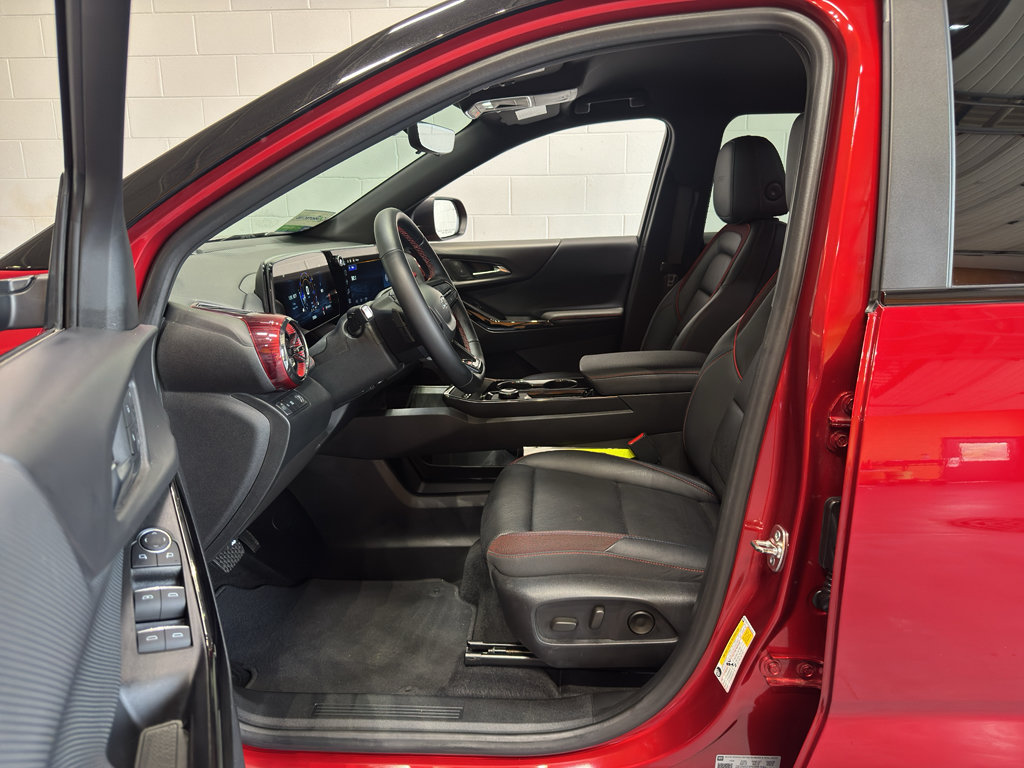Used 2025 Chevrolet Equinox RS w/ Safety and Technology Package FWD image 14