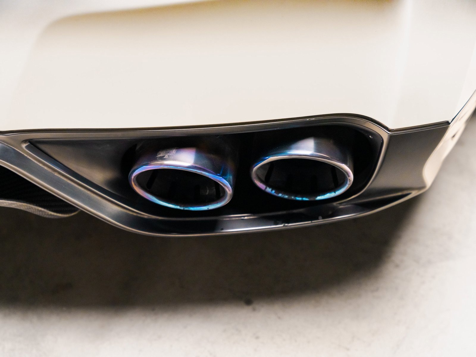 Used 2015 Nissan GT-R Premium image 33