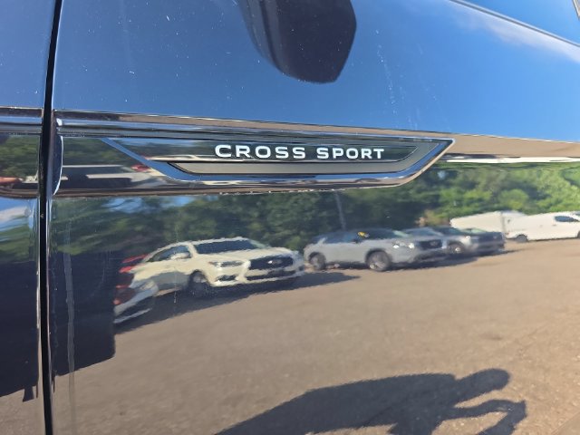 Used 2022 Volkswagen Atlas Cross Sport SEL R-Line AWD/4WD image 28