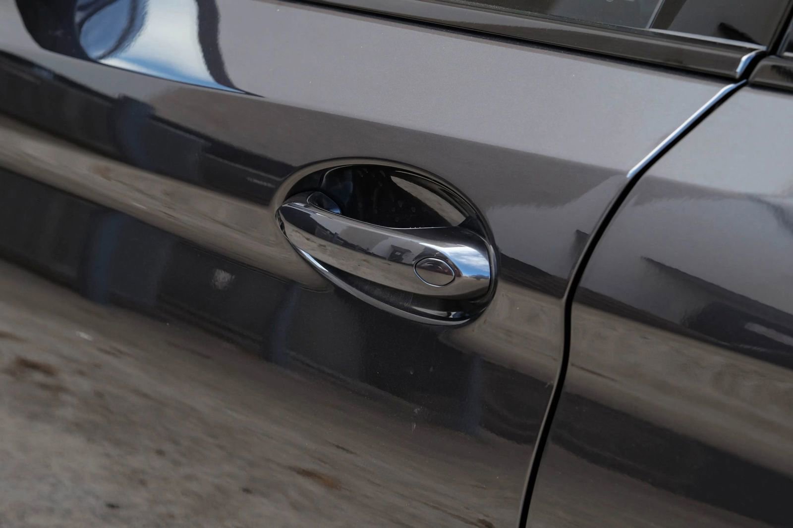 Used 2023 BMW 540i xDrive w/ Executive Package image 50