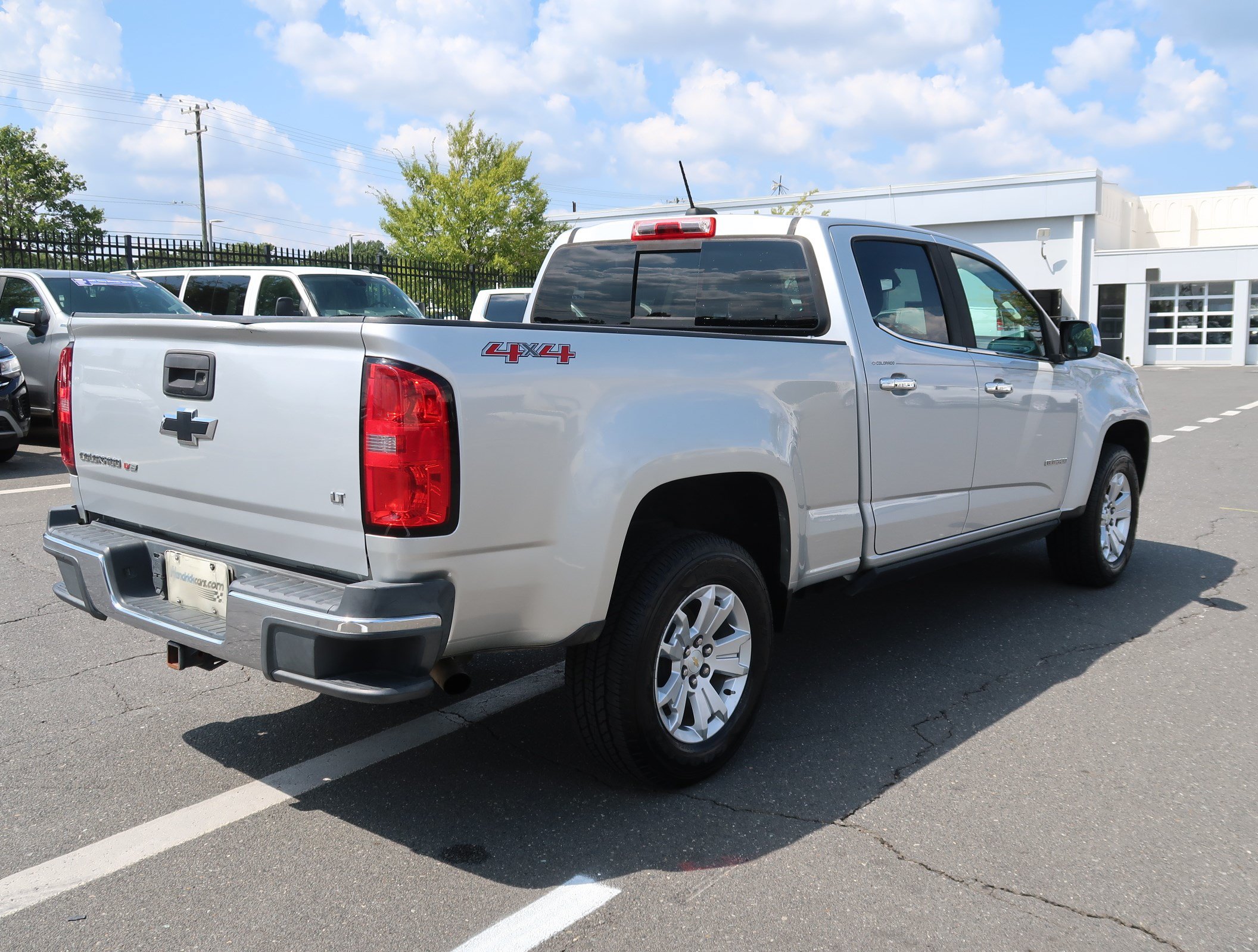 Used 2019 Chevrolet Colorado LT w/ Luxury Package, Chrome AWD/4WD image 10