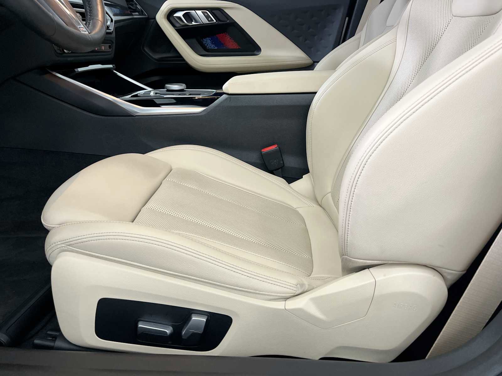 Used 2023 BMW 230i 230i w/ M Sport Package image 14