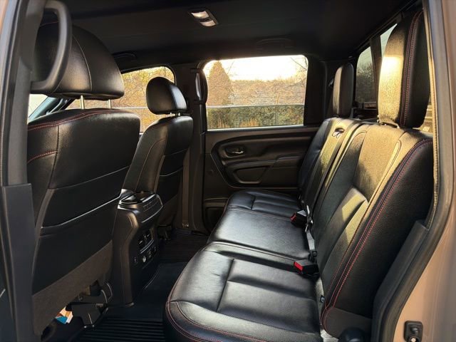 Used 2023 Nissan Titan PRO-4X w/ Pro-4x Convenience Package image 19