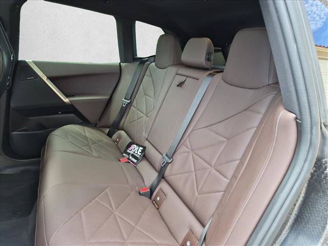 Used 2024 BMW iX xDrive50 w/ Convenience Package AWD/4WD image 21
