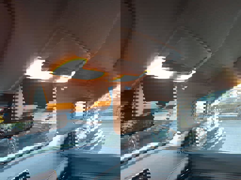 Certified 2021 Nissan Sentra SR image 20