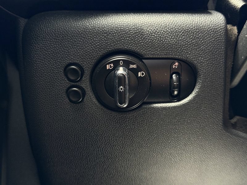 Used 2017 MINI Cooper Convertible FWD image 9