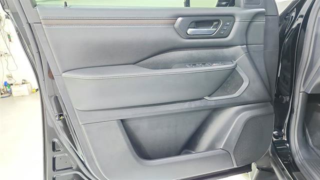 New 2026 Nissan Armada Platinum AWD/4WD image 22