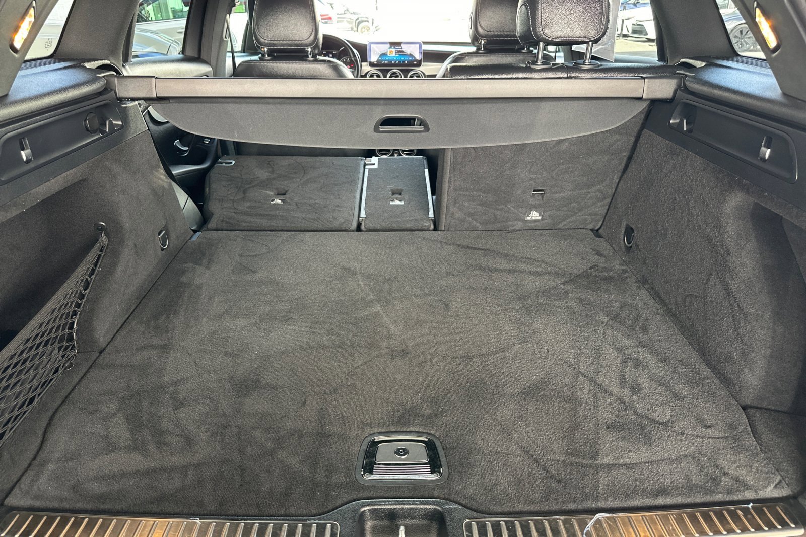 Used 2021 Mercedes-Benz GLC 300 image 16